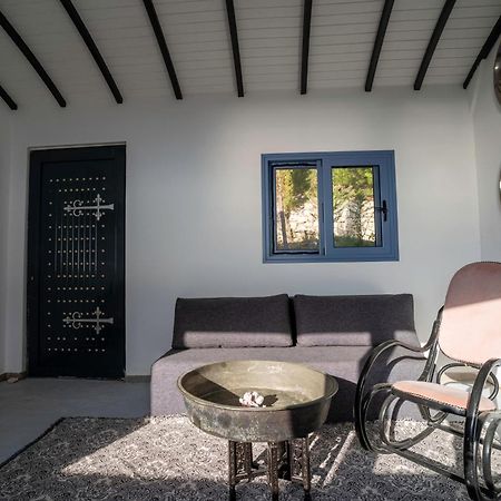 Serenity Boutique Suites Αθάνι Εξωτερικό φωτογραφία