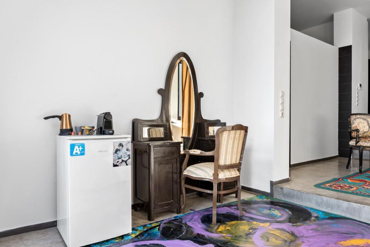 Serenity Boutique Suites Αθάνι Εξωτερικό φωτογραφία