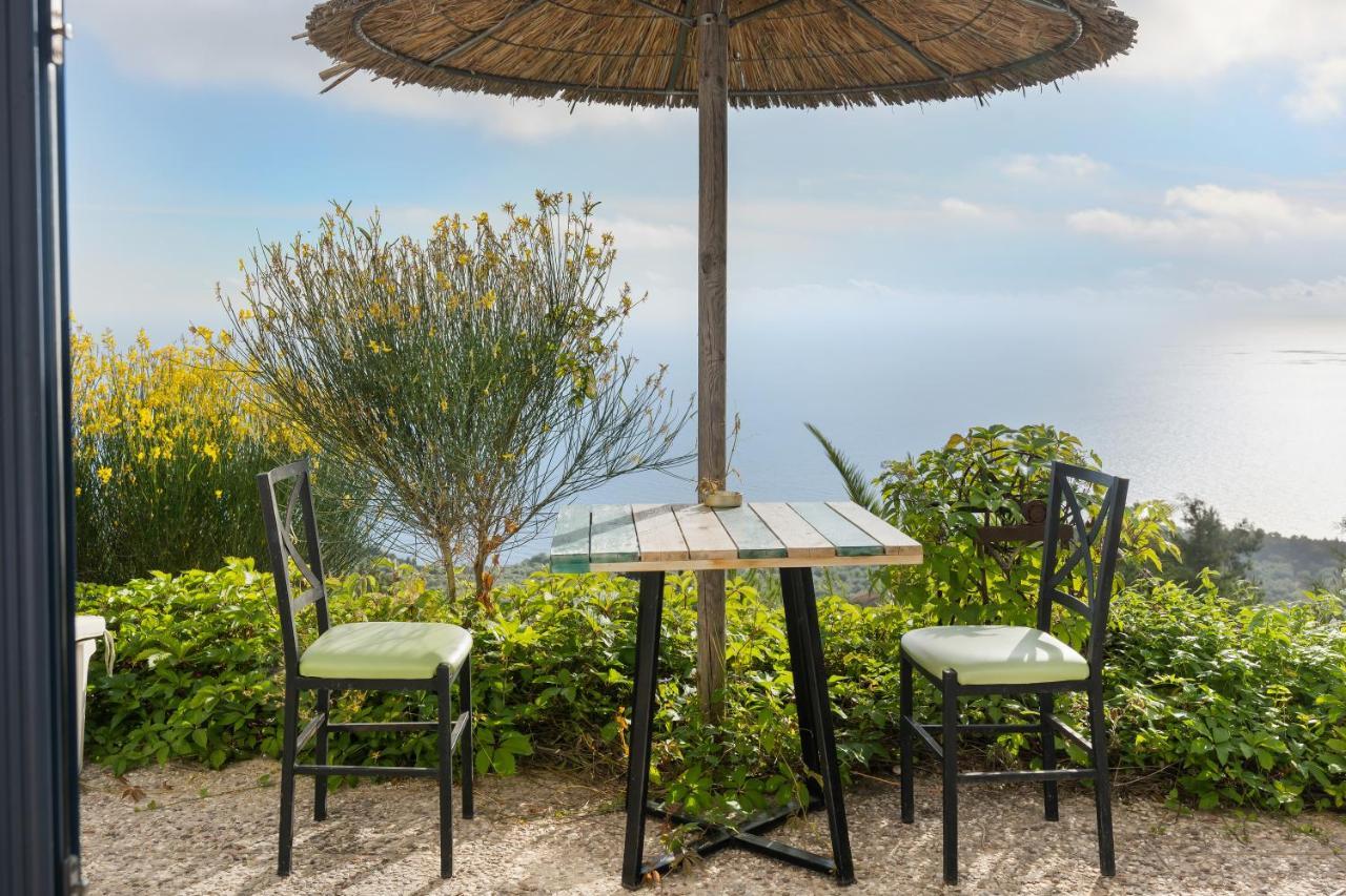 Serenity Boutique Suites Αθάνι Εξωτερικό φωτογραφία