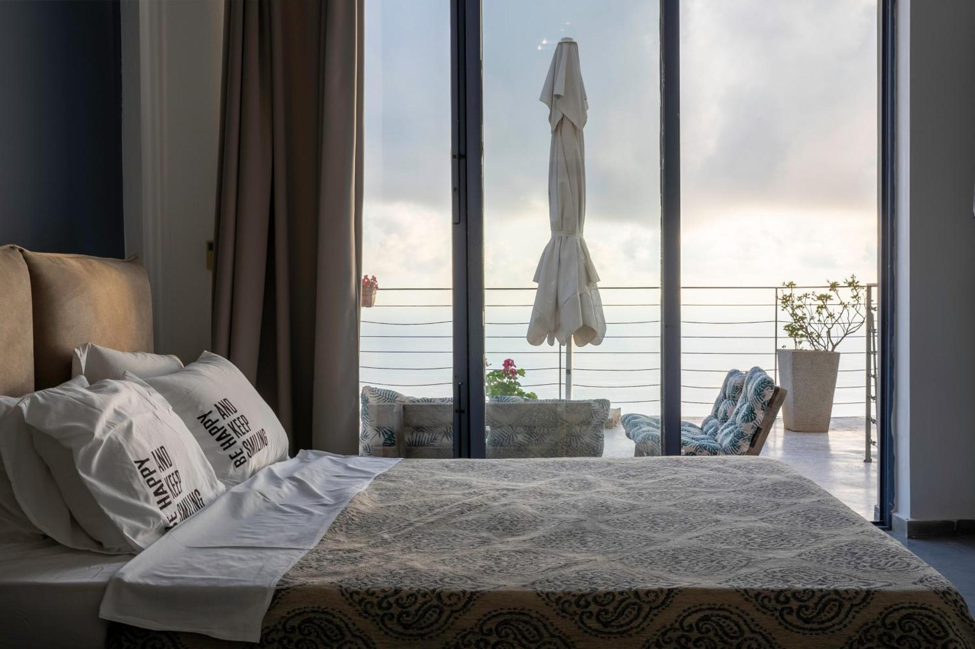 Serenity Boutique Suites Αθάνι Εξωτερικό φωτογραφία